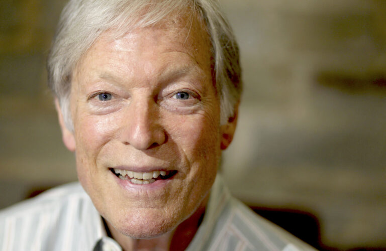 TV actor Richard Chamberlain dies at 90
